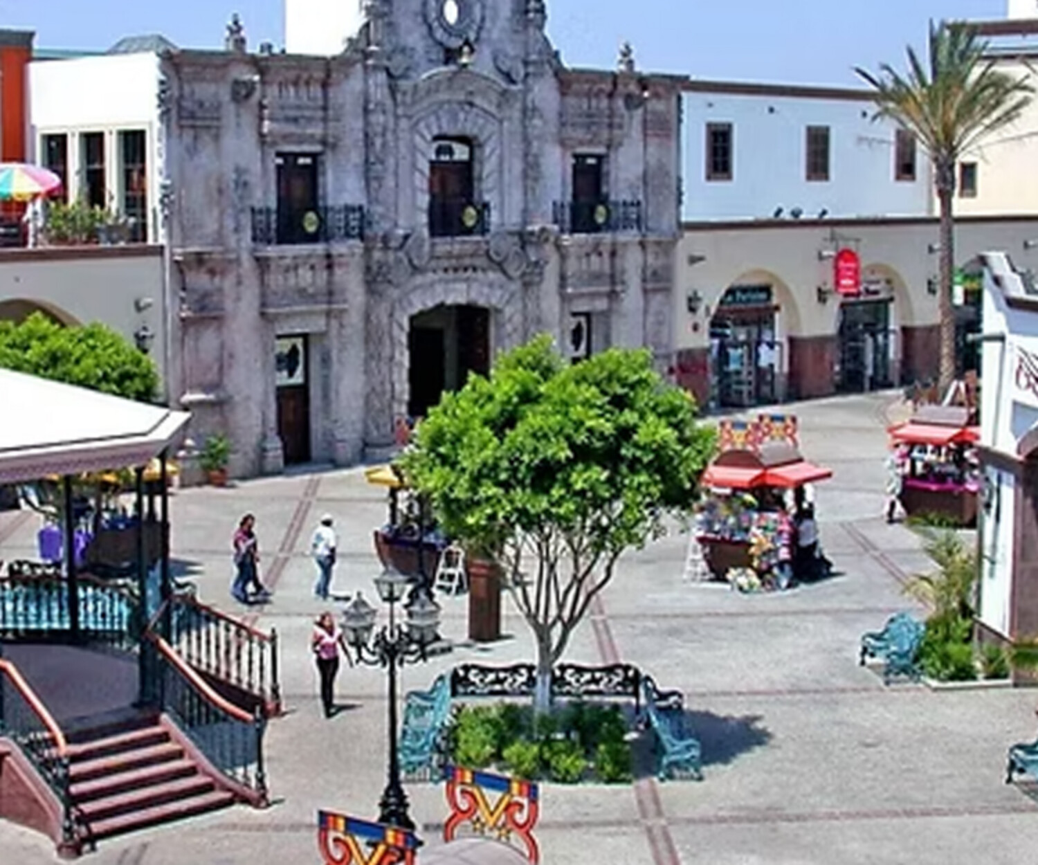 Plaza Mexico, Lynwood, CA